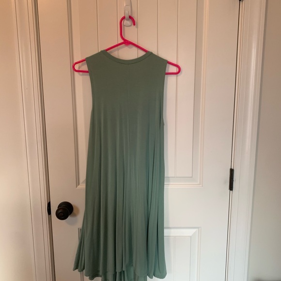 Sundress - Picture 2 of 3